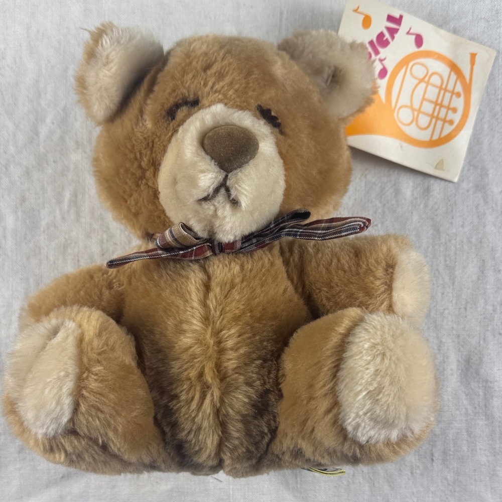 Vintage 1983 Plush Dakin Musical Teddy Bear with Bow Tie